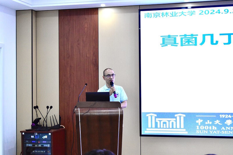 7049476DB22CB072C9D16A91D87EB98F